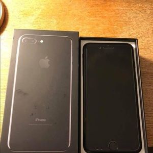 Iphone 7 plus jet black